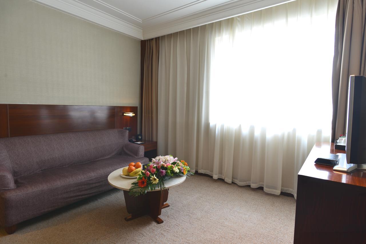 San Want Hotel Xining Zewnętrze zdjęcie
